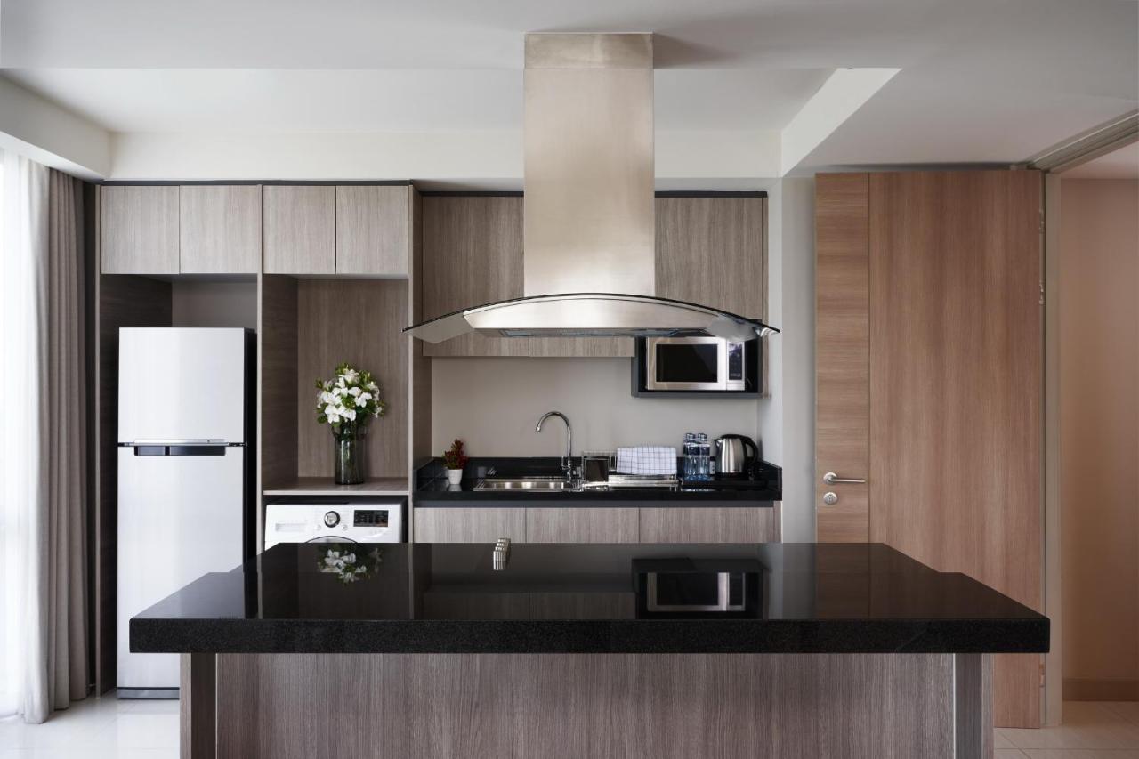 The Park Nine Hotel Suvarnabhumi Bangkok Kültér fotó A modern kitchen