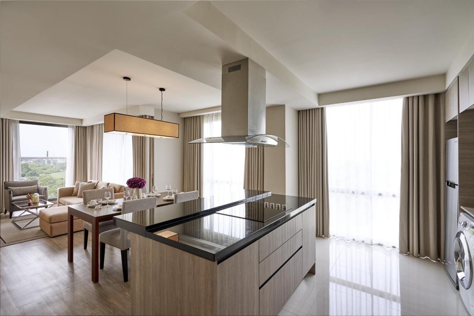 The Park Nine Hotel Suvarnabhumi Bangkok Kültér fotó A kitchen in a private home