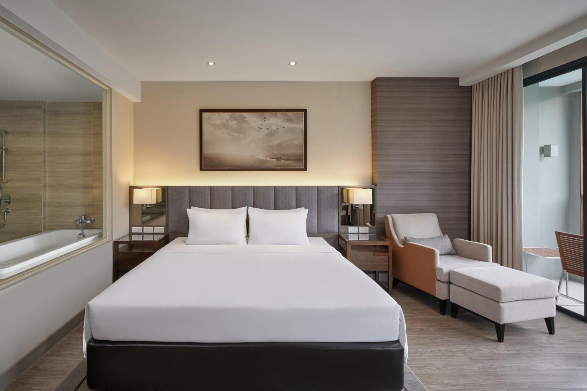 The Park Nine Hotel Suvarnabhumi Bangkok Szoba fotó A bedroom at the hotel