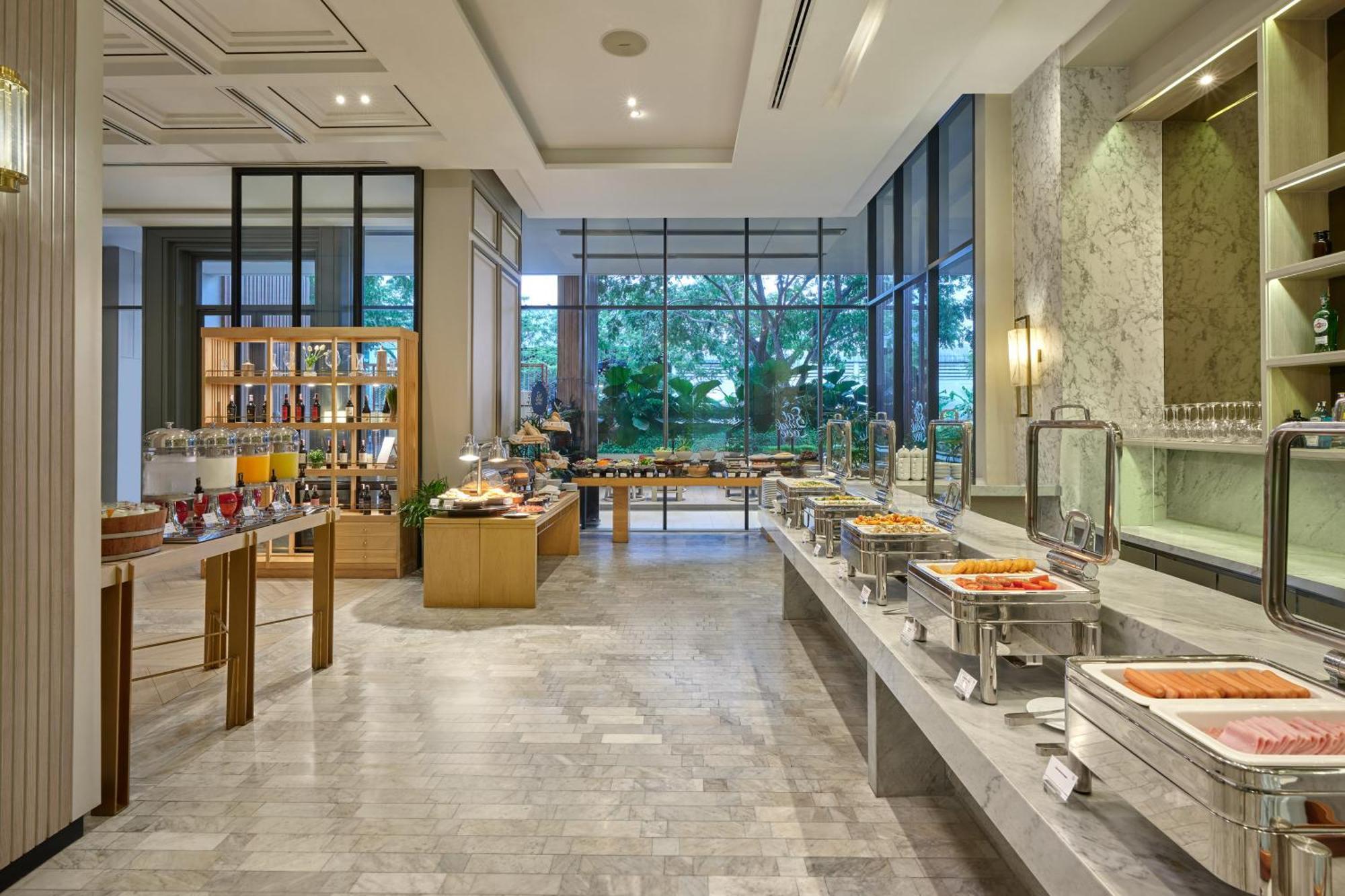 The Park Nine Hotel Suvarnabhumi Bangkok Kültér fotó The buffet at the hotel