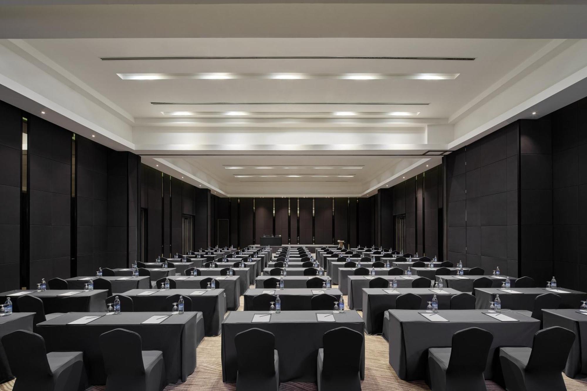 The Park Nine Hotel Suvarnabhumi Bangkok Kültér fotó The Grand Ballroom